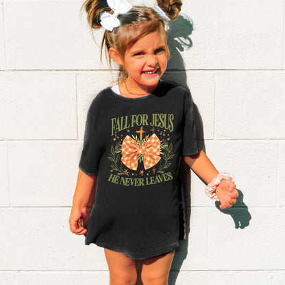 Fall For Jesus: Christian Faith, He Never Leaves Autumn Praise Youth Tshirt