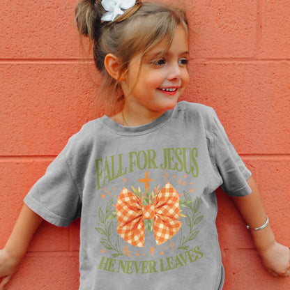 Fall For Jesus: Christian Faith, He Never Leaves Autumn Praise Youth Tshirt