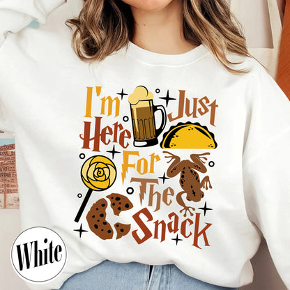 Im Just Here For The Snacks Sweatshirts, Im Just Here For The Snacks, Wizard Graphic, Wizard Sweatshirt, Hp Fan Gift, Theme Park Sweatshirt