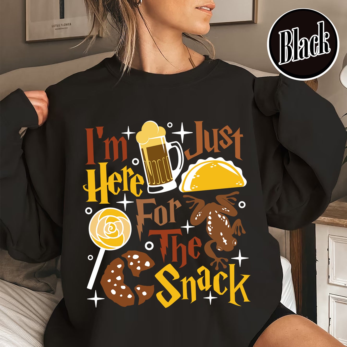 Im Just Here For The Snacks Sweatshirts, Im Just Here For The Snacks, Wizard Graphic, Wizard Sweatshirt, Hp Fan Gift, Theme Park Sweatshirt