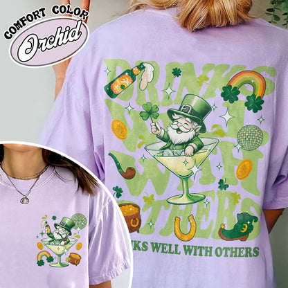 St Patrick’s Day Comfort Color Shirt, Drinks Well With Others Shirt, Leprechaun Martini Cocktail Patty’s Day Shirt