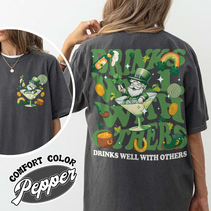 St Patrick’s Day Comfort Color Shirt, Drinks Well With Others Shirt, Leprechaun Martini Cocktail Patty’s Day Shirt