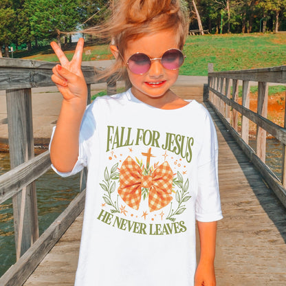 Fall For Jesus: Christian Faith, He Never Leaves Autumn Praise Youth Tshirt